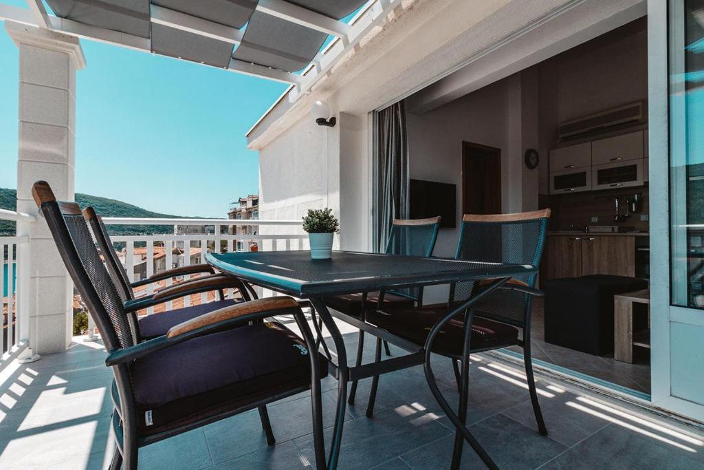 Villa Tiha Luka Неум Екстериор снимка