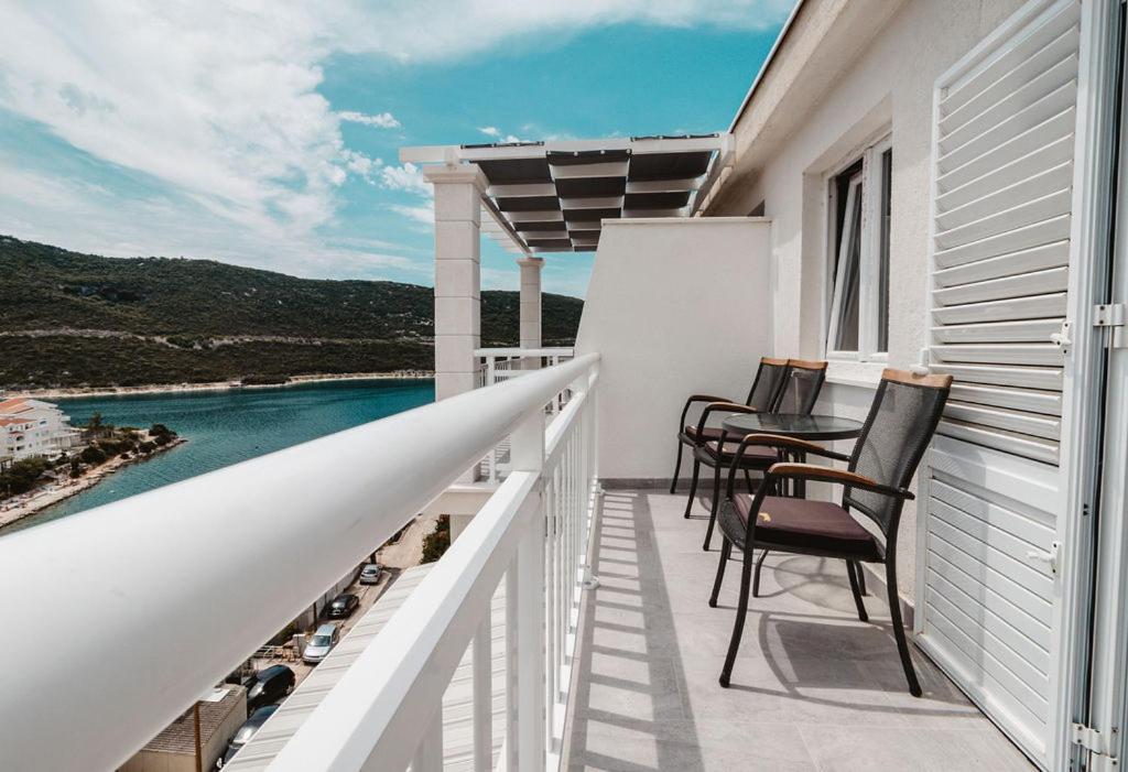 Villa Tiha Luka Неум Екстериор снимка