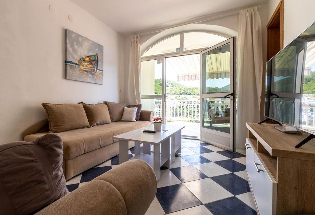 Villa Tiha Luka Неум Екстериор снимка