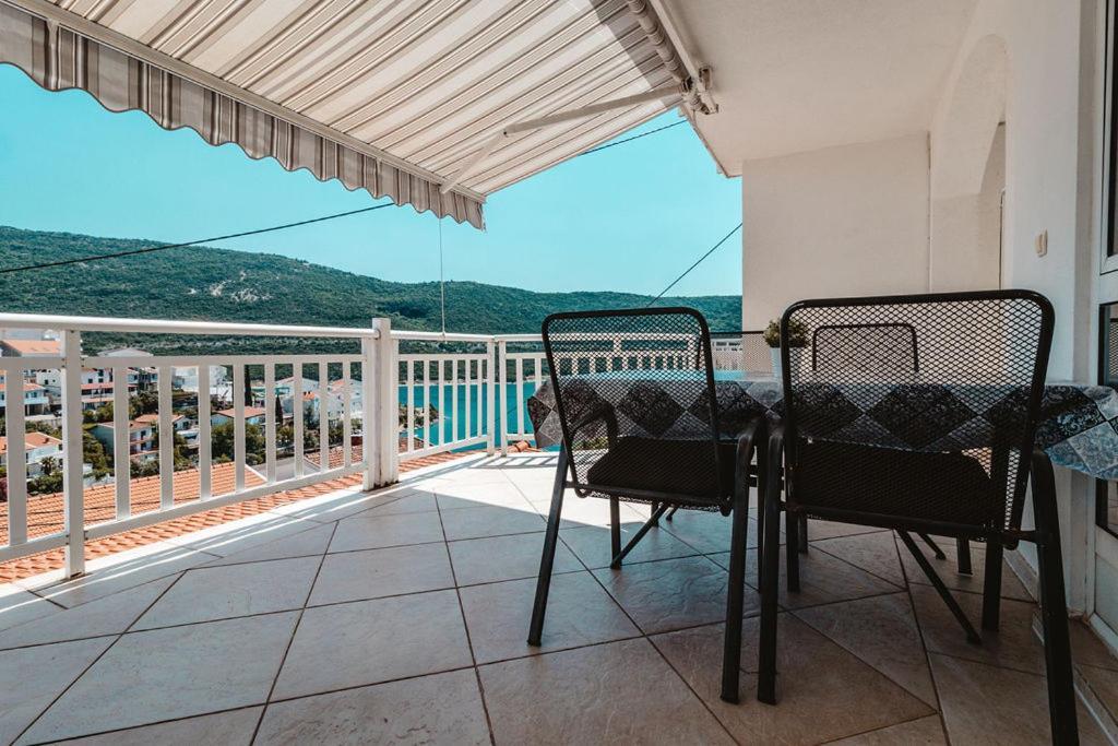 Villa Tiha Luka Неум Екстериор снимка