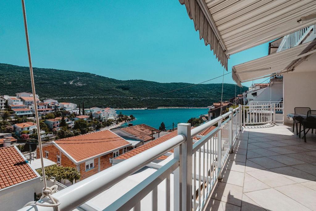 Villa Tiha Luka Неум Екстериор снимка