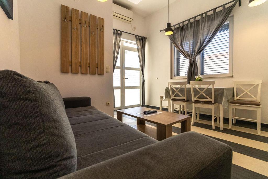 Villa Tiha Luka Неум Екстериор снимка